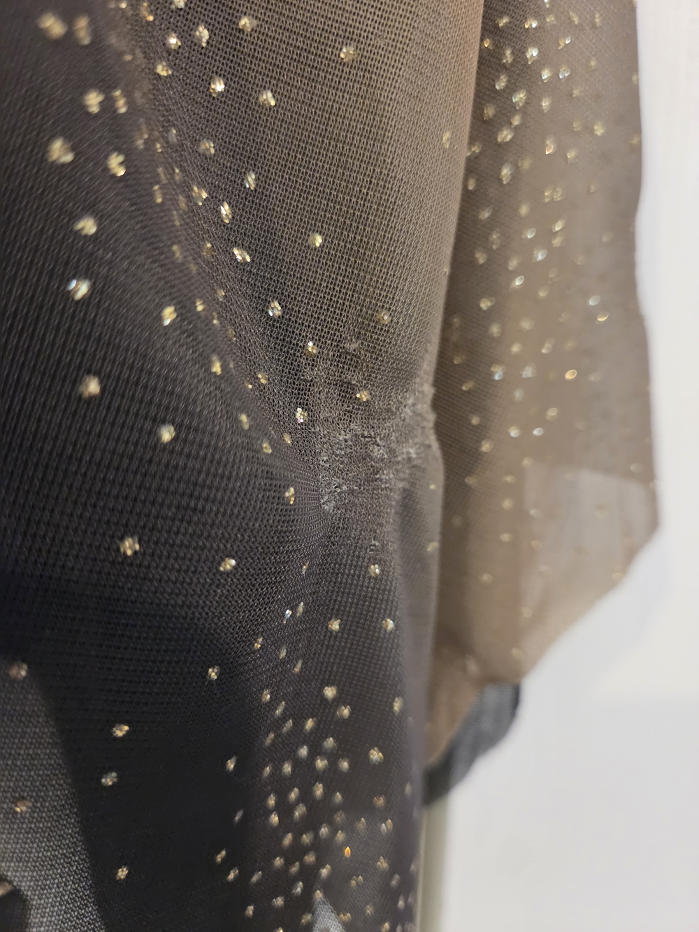Vintage Y2k Ombre Taupe-to-Black Sparkle Asymmetrical Top - Picture 6 of 6